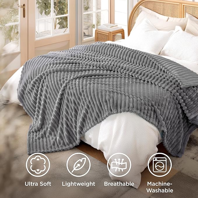 Bedsure GentleSoft Frost Gray Full Blanket - Image 5