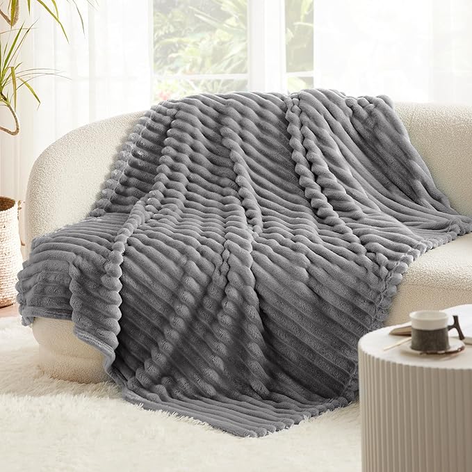 Bedsure GentleSoft Frost Gray Twin Blanket - Image 8