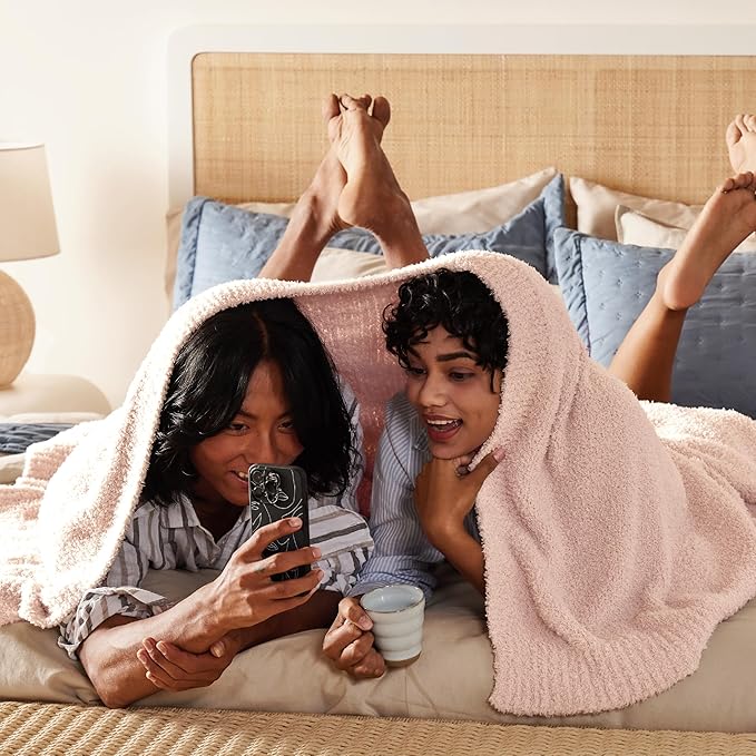 Bedsure Gentlesoft Cozy Knit Throw Blanket - Image 2