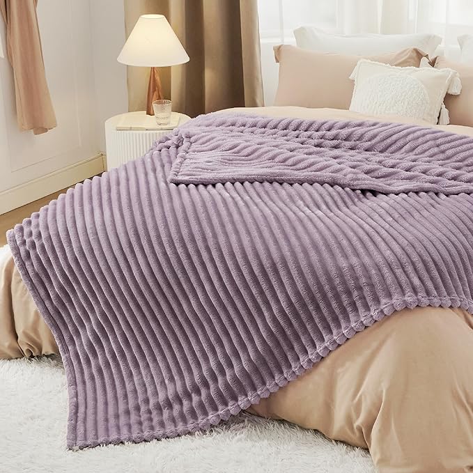 Bedsure GentleSoft Light Purple California King Size Blanket - Image 6