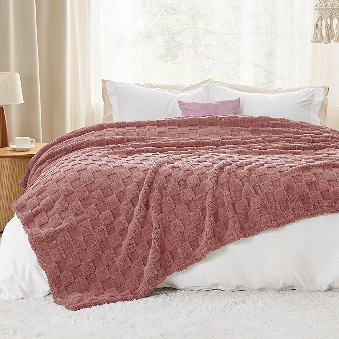 Bedsure GentleSoft King Size Blanket