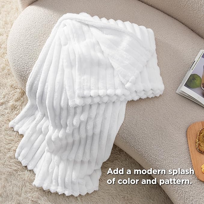 Bedsure GentleSoft Twin Fleece Blanket - Image 5