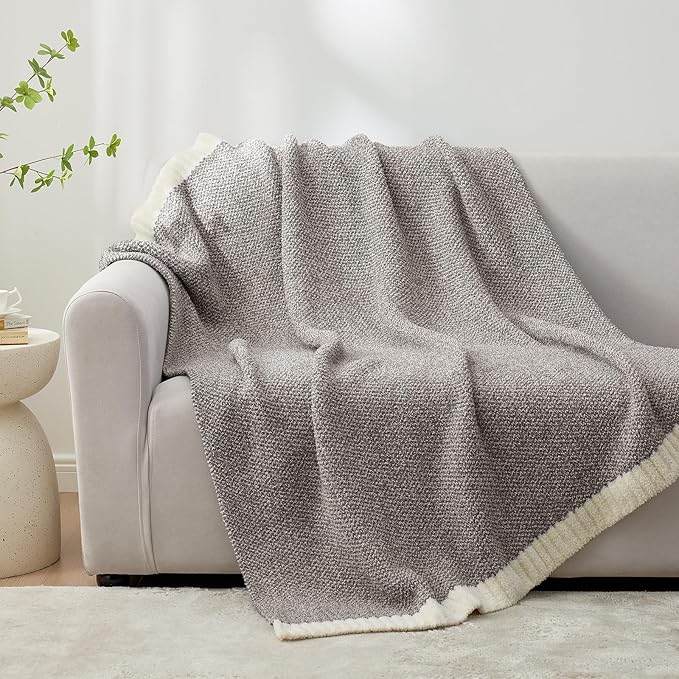 Snuggle Sac Grey Throw Blankets - Image 4