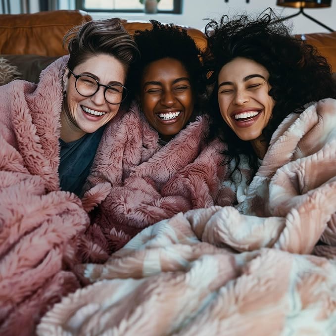 Bedsure GentleSoft Fluffy Dusty Pink Blankets Queen Size - Image 5