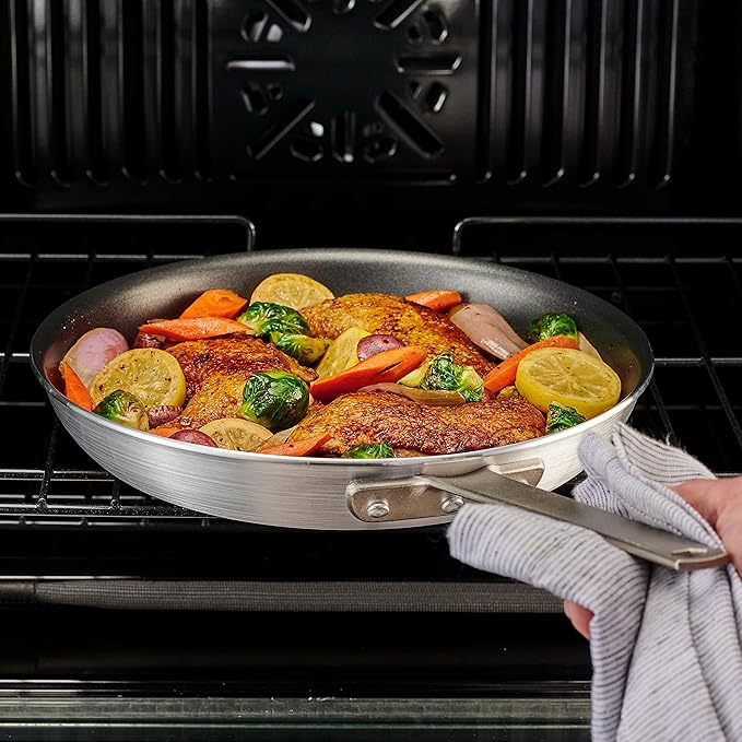 Tramontina Professional Fusion 12-Inch Non Stick Large Frying Pan, Heavy-Gauge - Image 9
