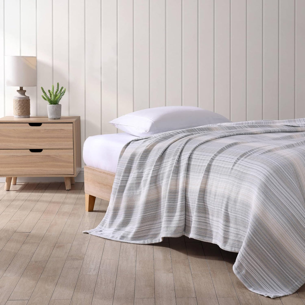 Tommy Bahama - Soft Queen Size Blanket for Bed & Couch, Cozy Bedding