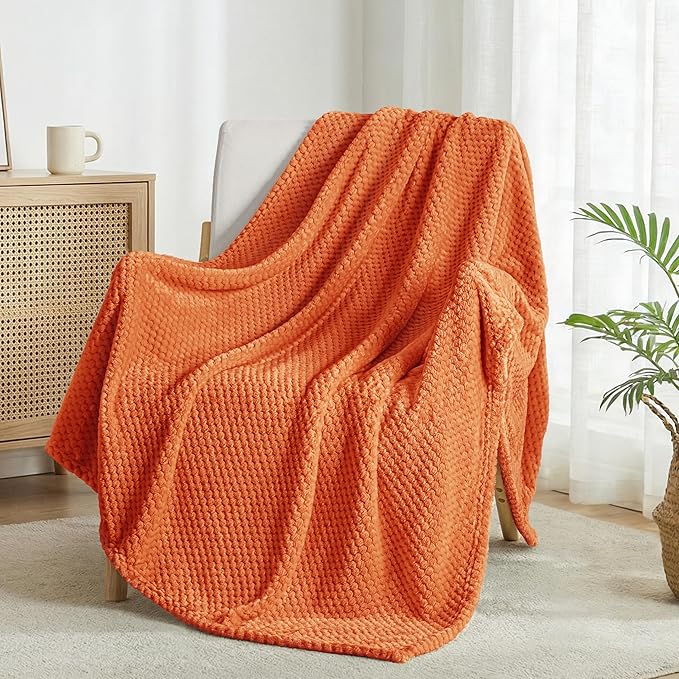 Exclusivo Mezcla Fleece Bed Blanket King Size, Super Soft and Warm Blankets - Image 4