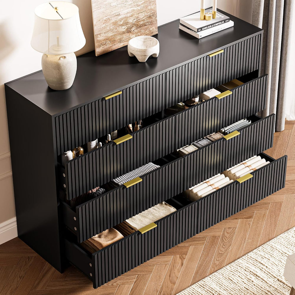 Black 3-Piece Bedroom Set, 8-Drawer Dresser & 2-Drawer Nightstands