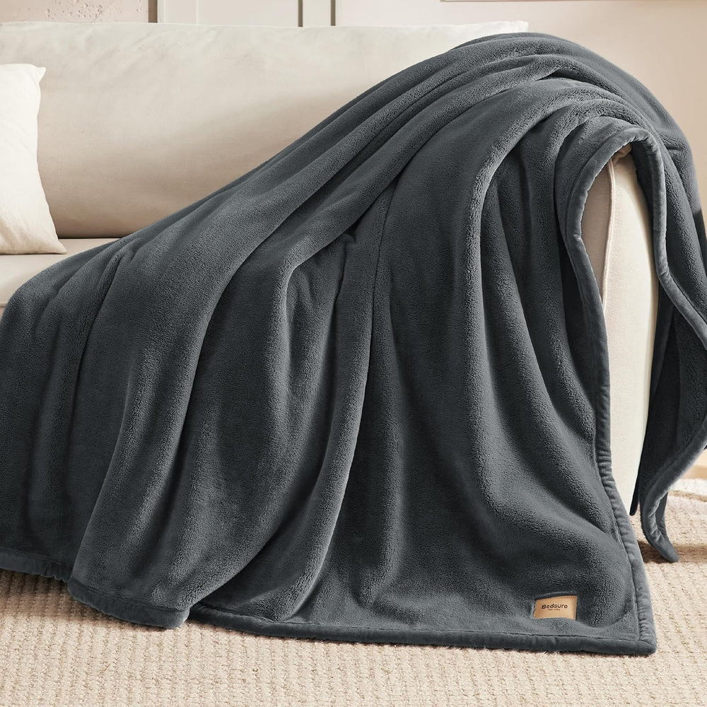 Bedsure Thick Heavy Warm Blankets for Winter, Soft Fleece Twin Blanket for Be...