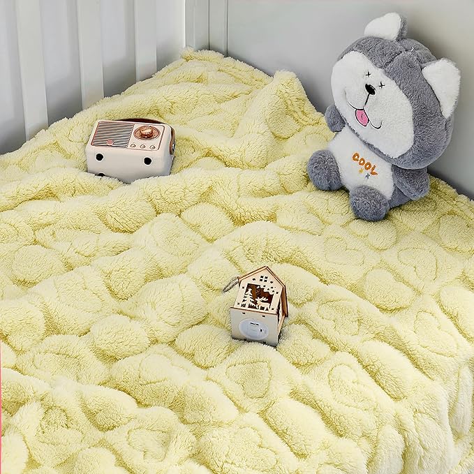Yurhap Fleece Baby Blanket Heart Checkered Blanket, Ultra Soft Cozy Baby - Image 4