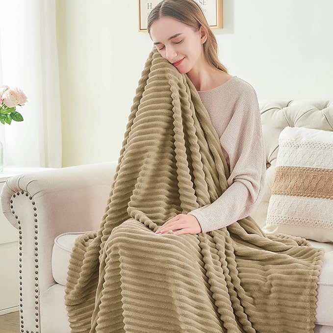 BEDELITE Fleece Throw Blanket for Couch – 3D Ribbed Jacquard Soft and Warm - Image 4