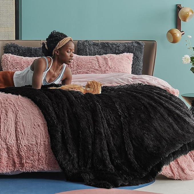 Bedsure GentleSoft Fluffy Black Blankets Queen Size - Image 6