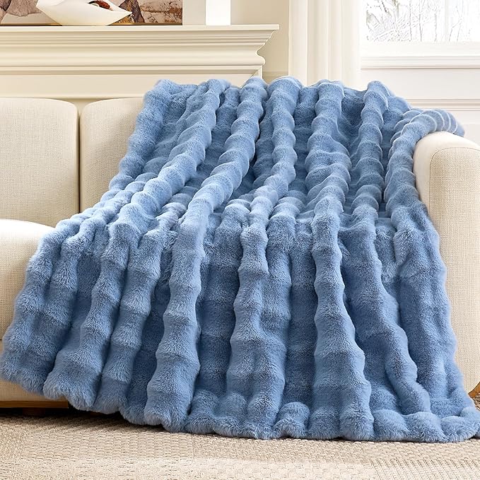 Cozy Bliss Faux Fur Bubble Throw - Image 9