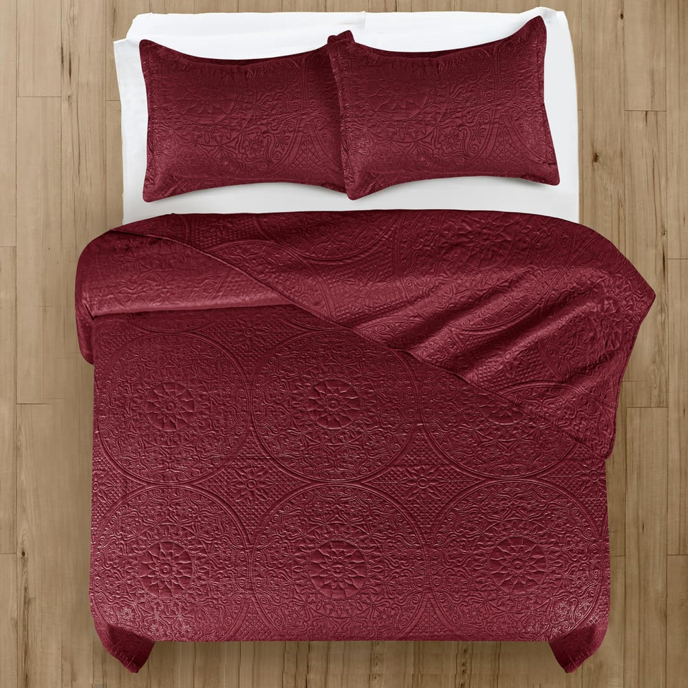King Quilt Bedding Set with Pillow Shams – Lightweight Quilted Bedspread King...