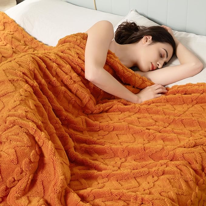 Aganear Flannel Throw Blanket - Image 2
