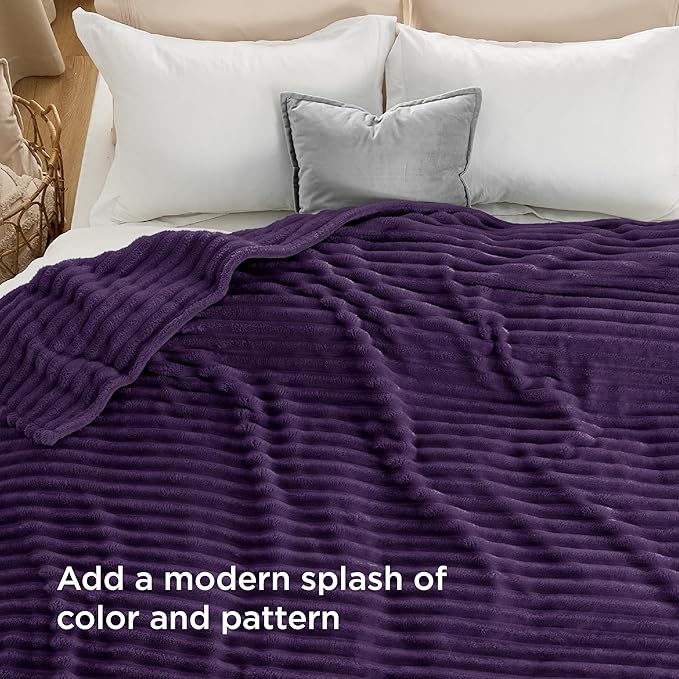 Bedsure GentleSoft Purple Fleece Blanket - Image 3