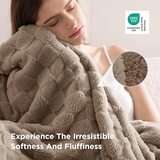 Bedsure GentleSoft Twin Blanket - Image 4