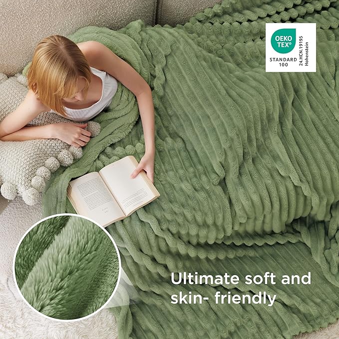 Bedsure GentleSoft Reseda California King Size Blanket - Image 4