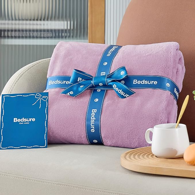 Bedsure GentleSoft Fleece Throw XL Blanket Light Purple - Image 6