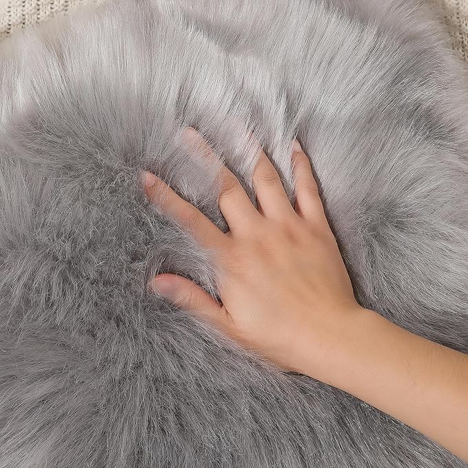 linmopm Faux Fur Rug Sheepskin Shag Fluffy Fuzzy Grey 3x4 ft Rugs - Image 5