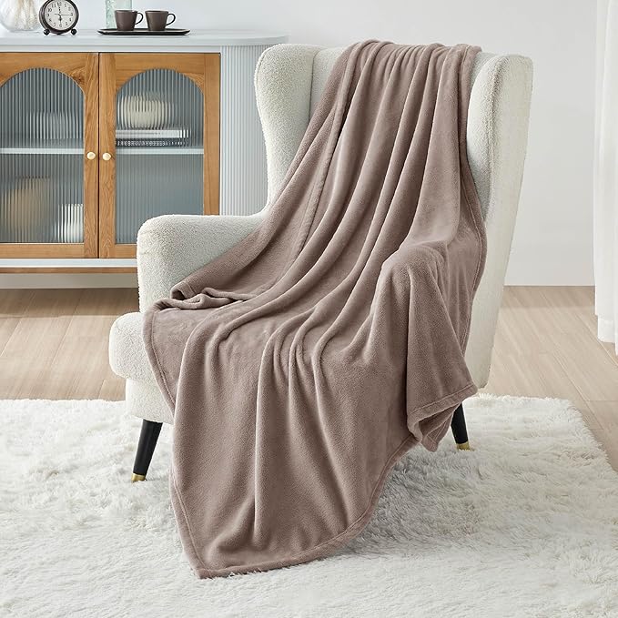 Bedsure GentleSoft Fleece Blankets Twin Size Mocha Brown - Image 2
