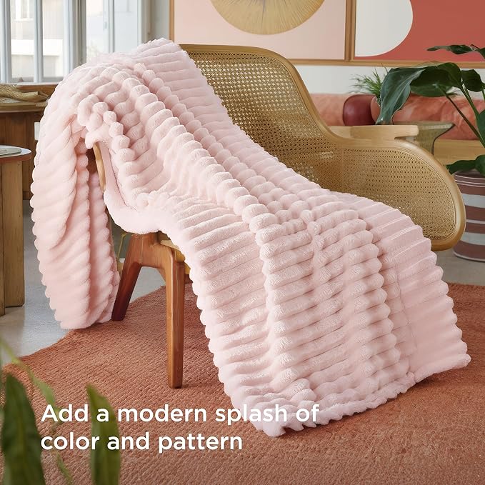 Bedsure GentleSoft Crystal Pink Throw Blanket - Image 3