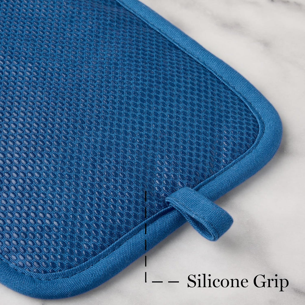 MARTHA STEWART Strie Medallion Pot Holder 2-Pack Set, Heat Resistant, Non-Slip Silicone Grip, Navy Blue, 7"x10"