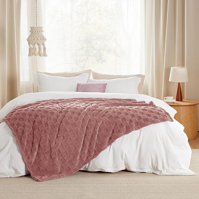 Bedsure GentleSoft Twin Blanket - Image 7
