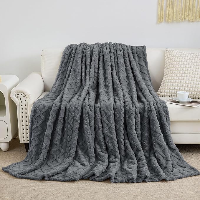 Aganear Flannel Throw Blanket - Image 7