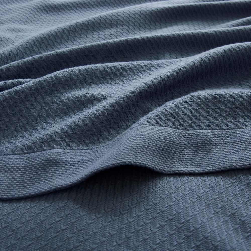 Madison Park 100% Egyptian Cotton King Size Bed Blanket for Summer Blue