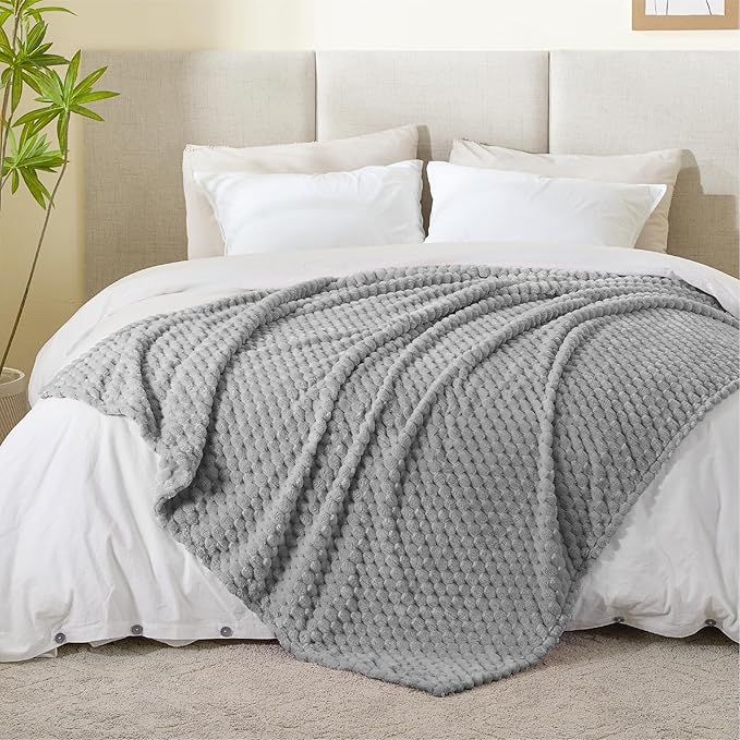 BEDELITE Fleece Throw Blanket for Couch & Bed - Image 5