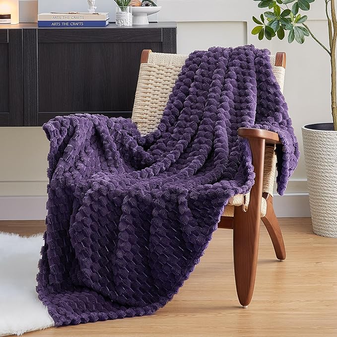 EXQ Home Fleece Blanket Twin Size by EXQHomeTexitleCoLtd