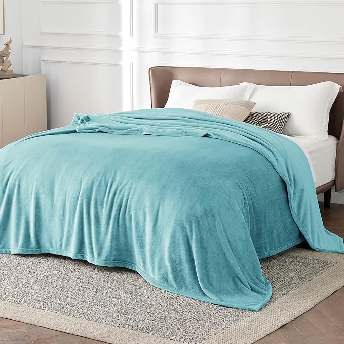 Bedsure GentleSoft Fleece King Size Blankets - Image 2