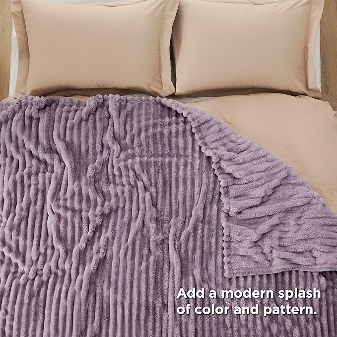 Bedsure GentleSoft Light Purple California King Size Blanket - Image 5