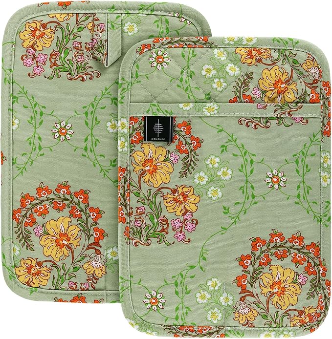 BONTHEE Pot Holders for Kitchen Heat Resistant Hot Pads for Countertops Oven by BONTHEE