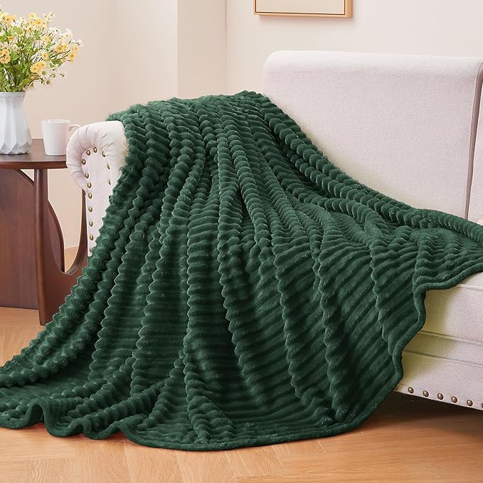 BEDELITE Fleece Blanket Twin Size – 3D Ribbed Jacquard Soft and Warm Decorative - Image 2