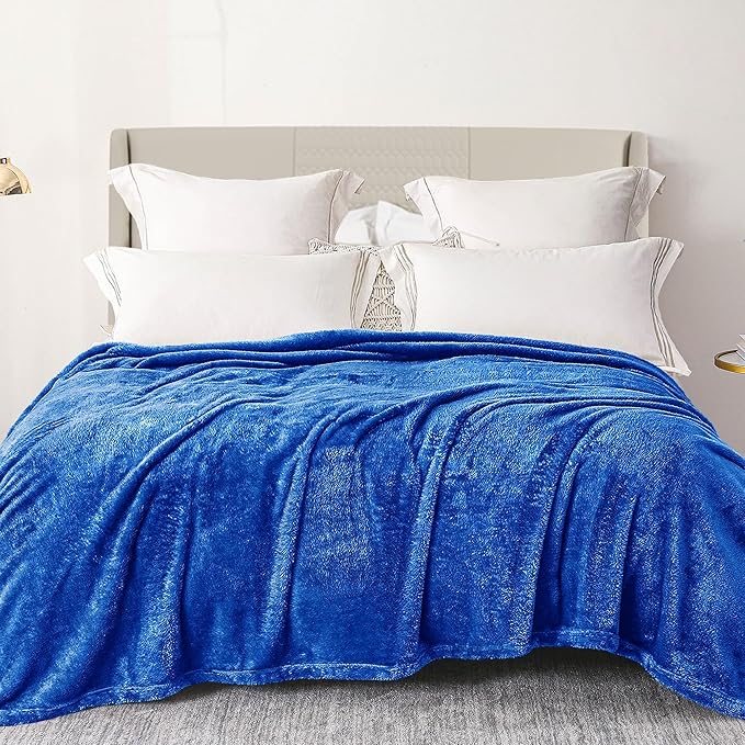 Exclusivo Mezcla Plush Fuzzy Fleece Bed Blanket Twin Size, Super Soft, Fluffy by ExclusivoMezcla