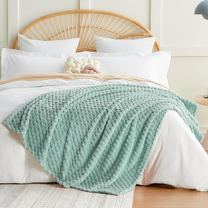 EXQ Home Fleece Blanket Twin Size - Image 2