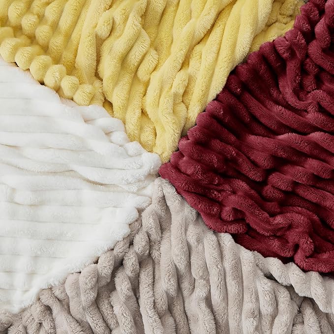 Bedsure GentleSoft Red Full Blanket - Image 6