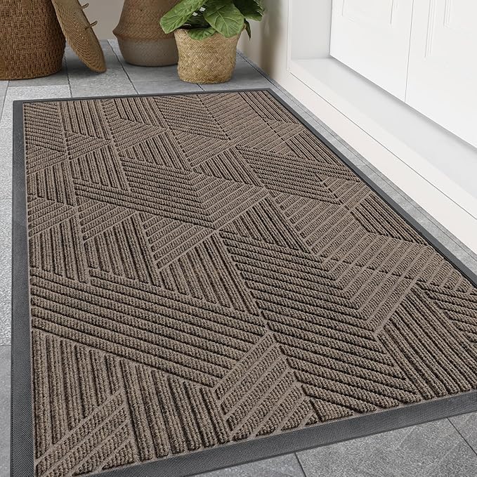Smiry Front Door Mat Outside Entrance, Heavy Duty Sturdy Natural Rubber Doormat by Smiry