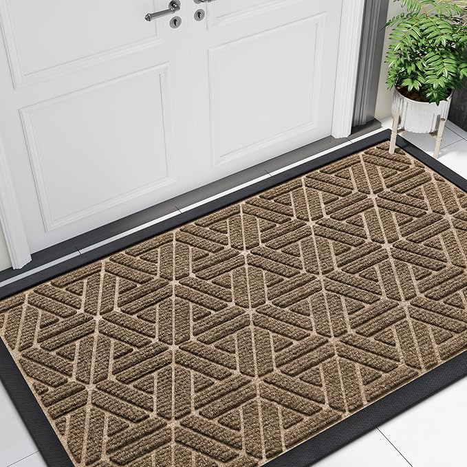 Smiry Front Door Mat Outside Entrance, Heavy Duty Sturdy Natural Rubber Doormat by Smiry