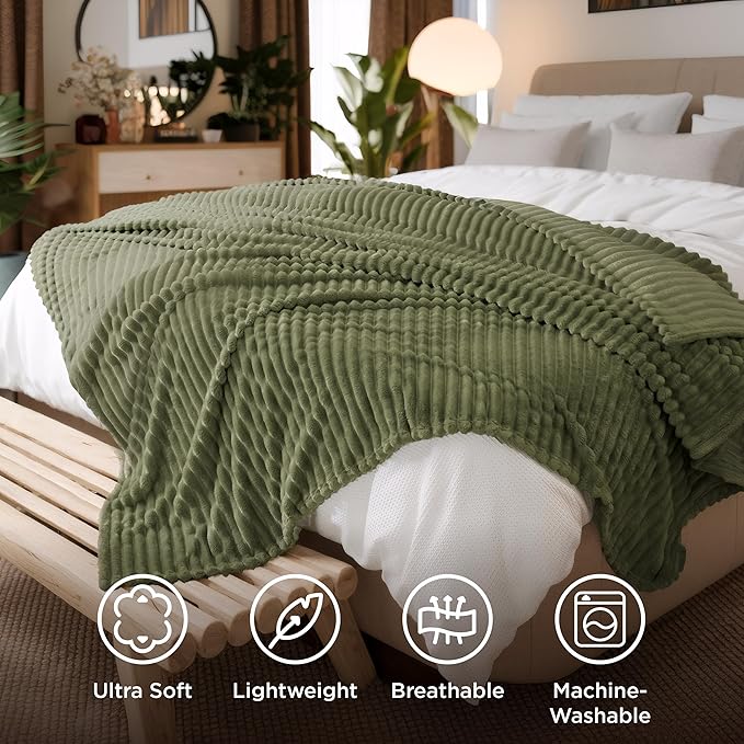 Bedsure GentleSoft Fleece King Blanket - Image 5