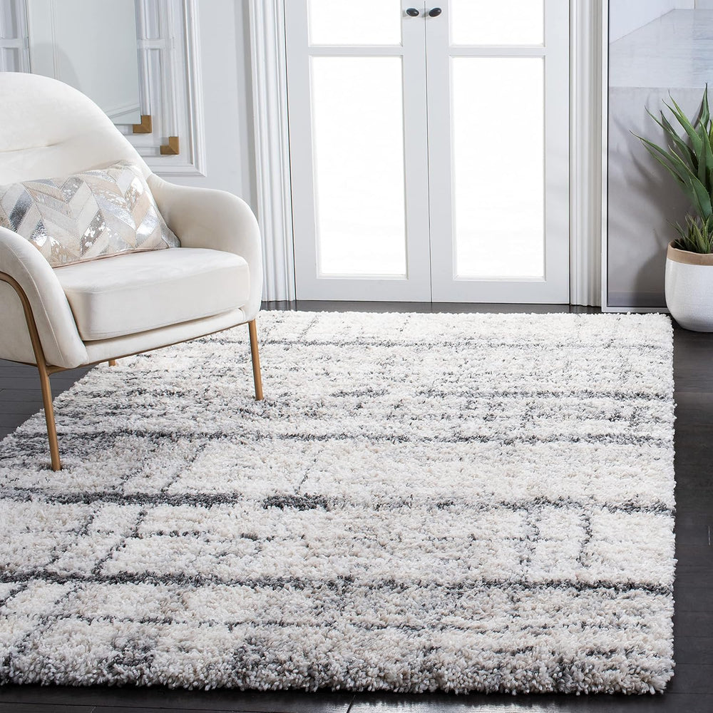 SAFAVIEH Fontana Shag Collection Area Rug - 5'3" x 7'6", Iv...