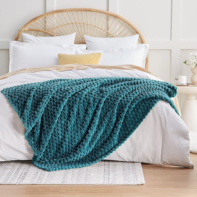 EXQ Home Fleece Blanket Twin Size - Image 4