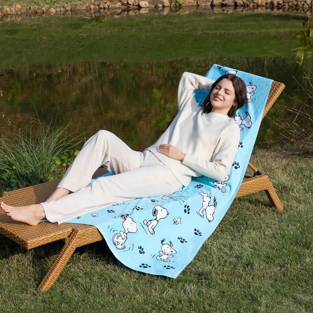 Berkshire Peanuts® Snoopy Beach Towel — 100% Cotton Pool & Beach Towel, Absorbent, Quick-Drying & Sand-Free, 36'' × 72'', Poses and Paws