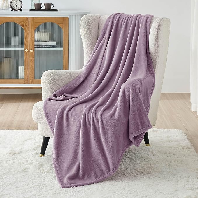 Bedsure GentleSoft Fleece Throw Blanket - Image 2