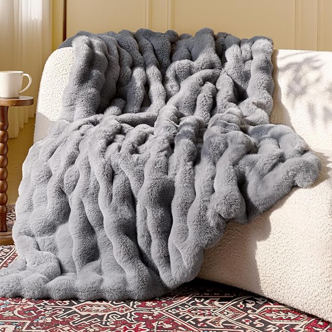 Ultra Soft Cozy Faux Fur Throw Blanket, Fuzzy Plush Thick Bubble Blanket by blunique