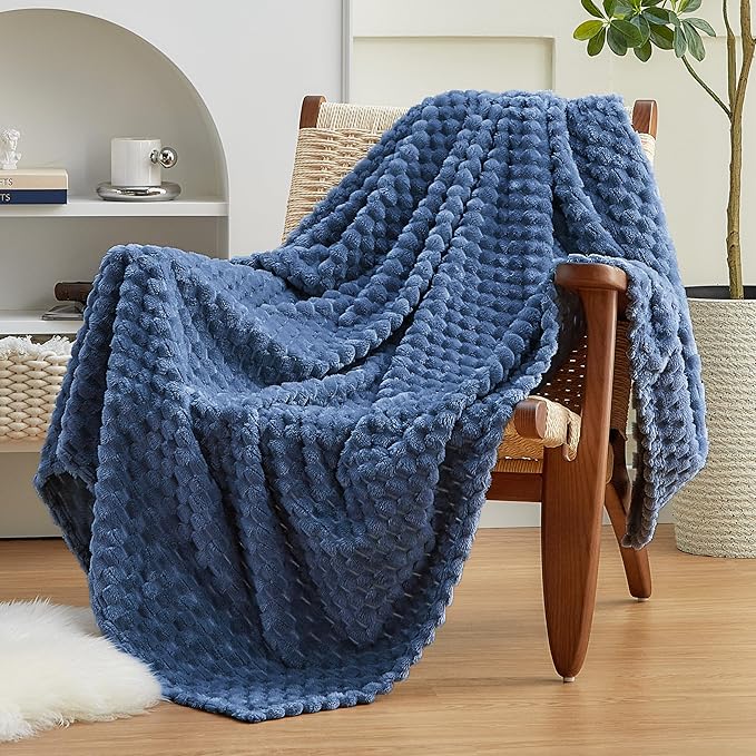 EXQ Home Fleece Throw Blanket for Couch or Bed by EXQHomeTexitleCoLtd