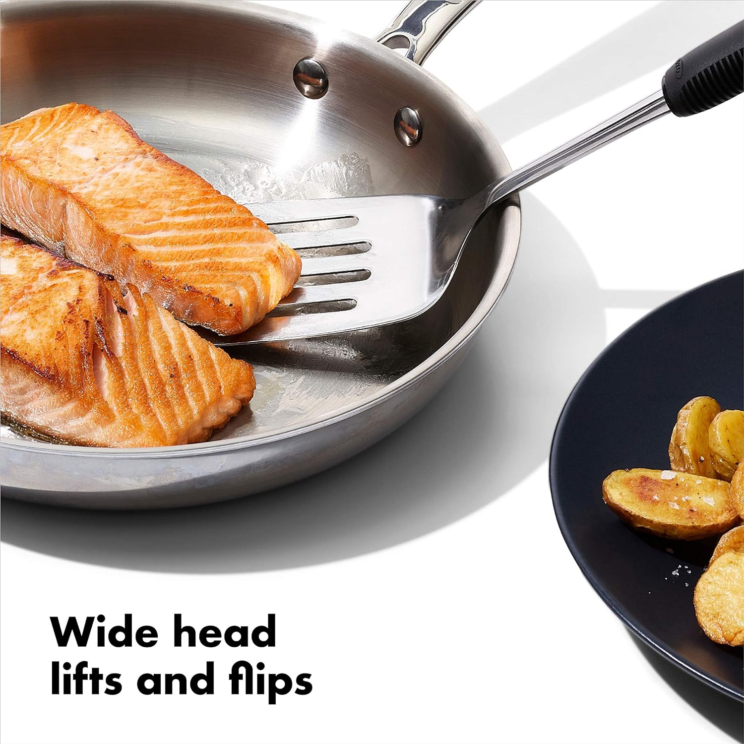 OXO Good Grips Stainless Steel Turner, Cooking Spatula, Heat Resistant | Flexible Head For Fish, Stainless Steel Spatula, Comfortable Grip, Kitchen Turner For Grilling