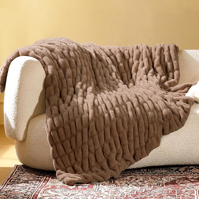 Ultra Soft Cozy Faux Fur Throw Blanket, Fuzzy Plush Thick Bubble Blanket by blunique